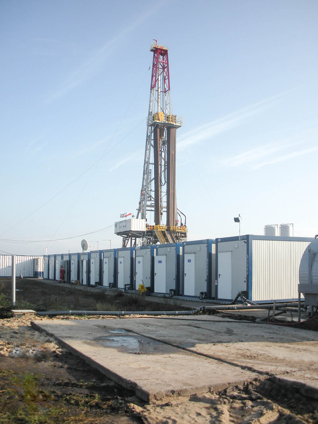 Rig site camp - Ukraine, Poltava